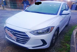 Hyundai Elantra 2018 White