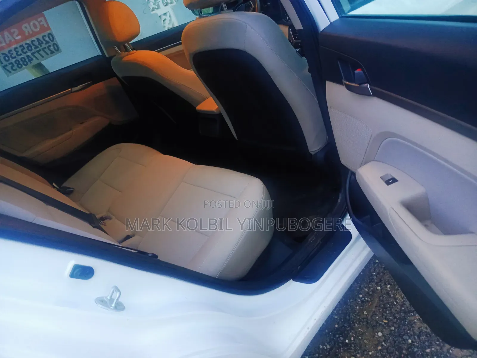 Hyundai Elantra 2018 White