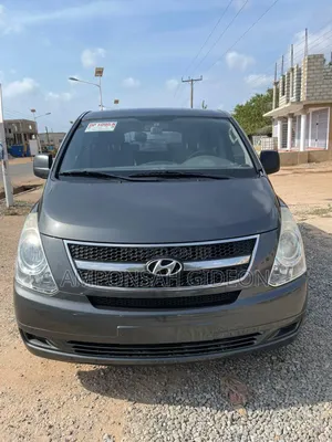 Hyundai Starex 2016 Grey