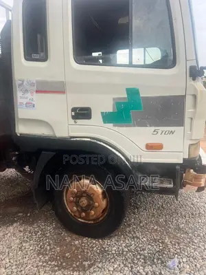Hyundai 5 Ton (8 Holes)