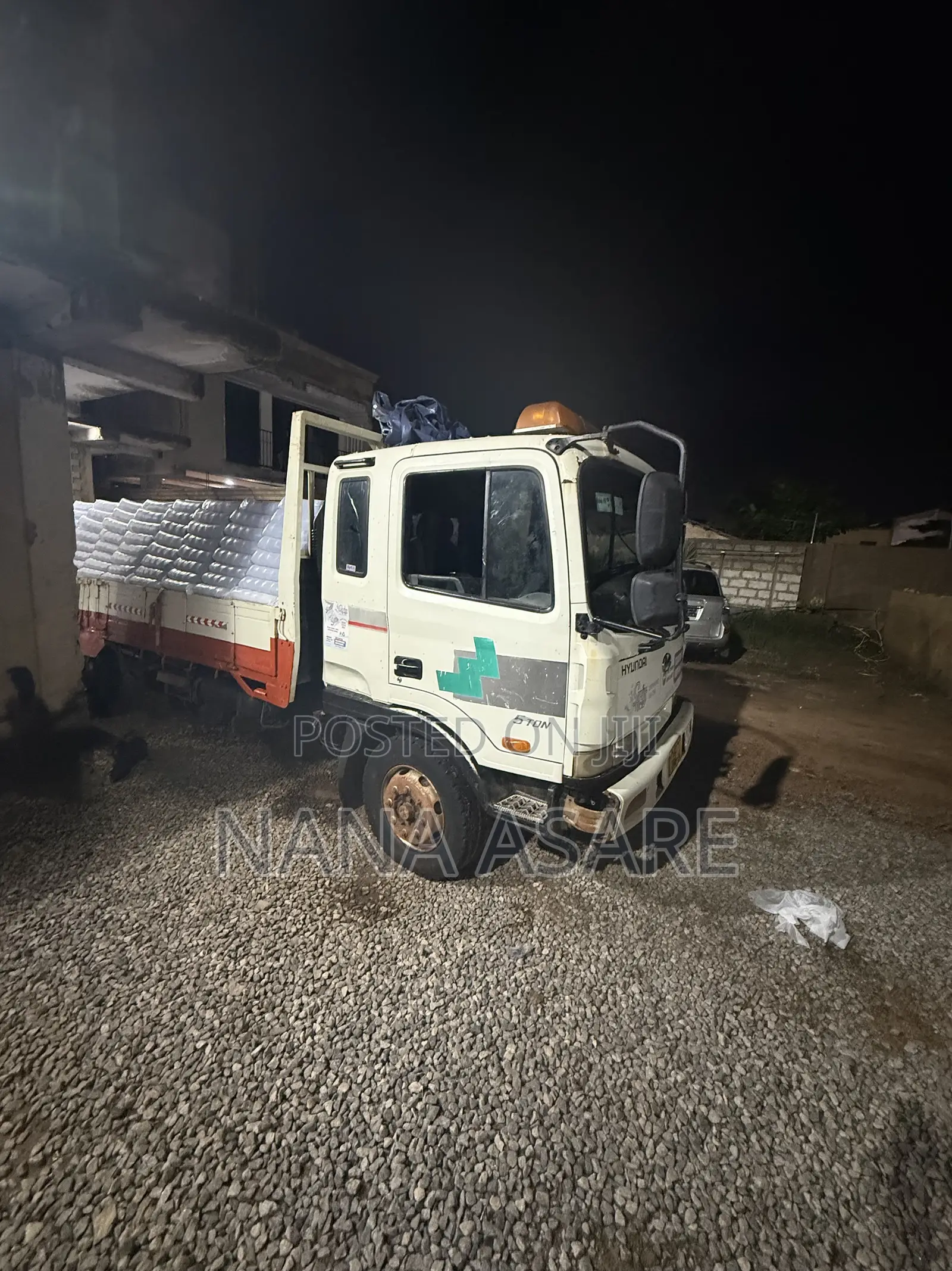 Hyundai 5 Ton (8 Holes)
