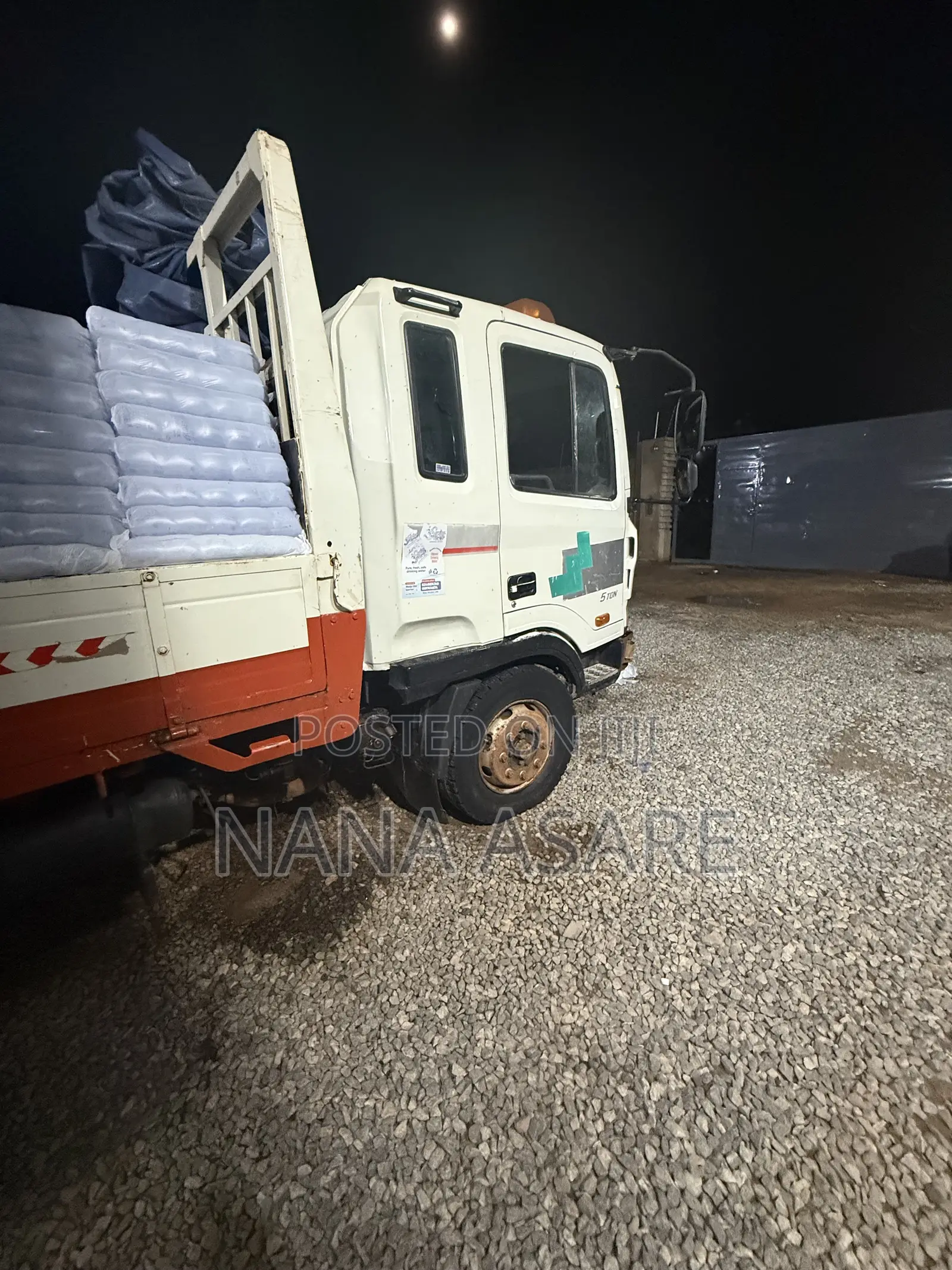 Hyundai 5 Ton (8 Holes)