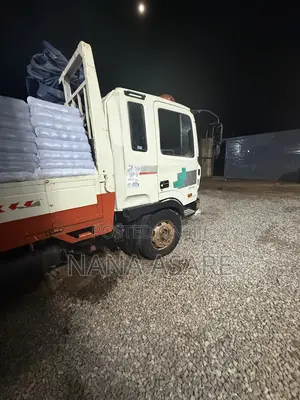 Hyundai 5 Ton (8 Holes)