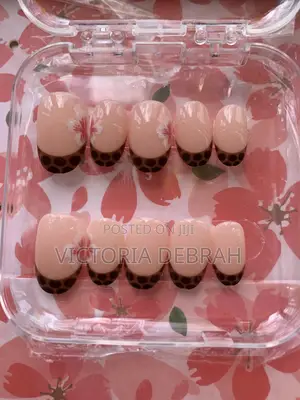 Nails_vicky
