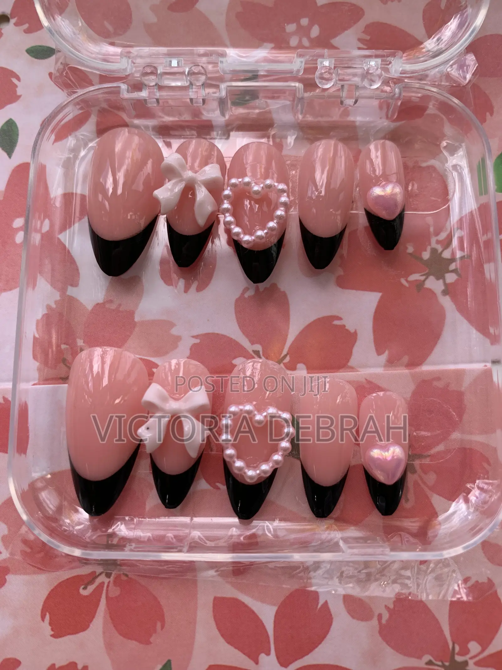 Nails_vicky