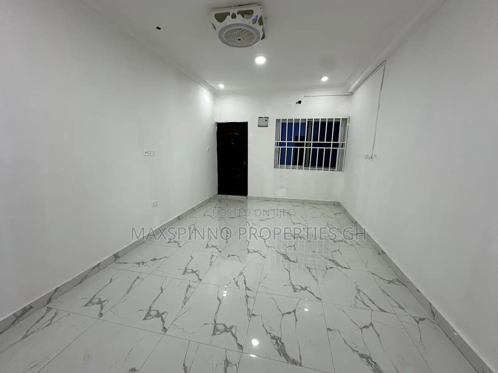 1bdrm Apartment in Maxspinno Properties, School Junction for rent