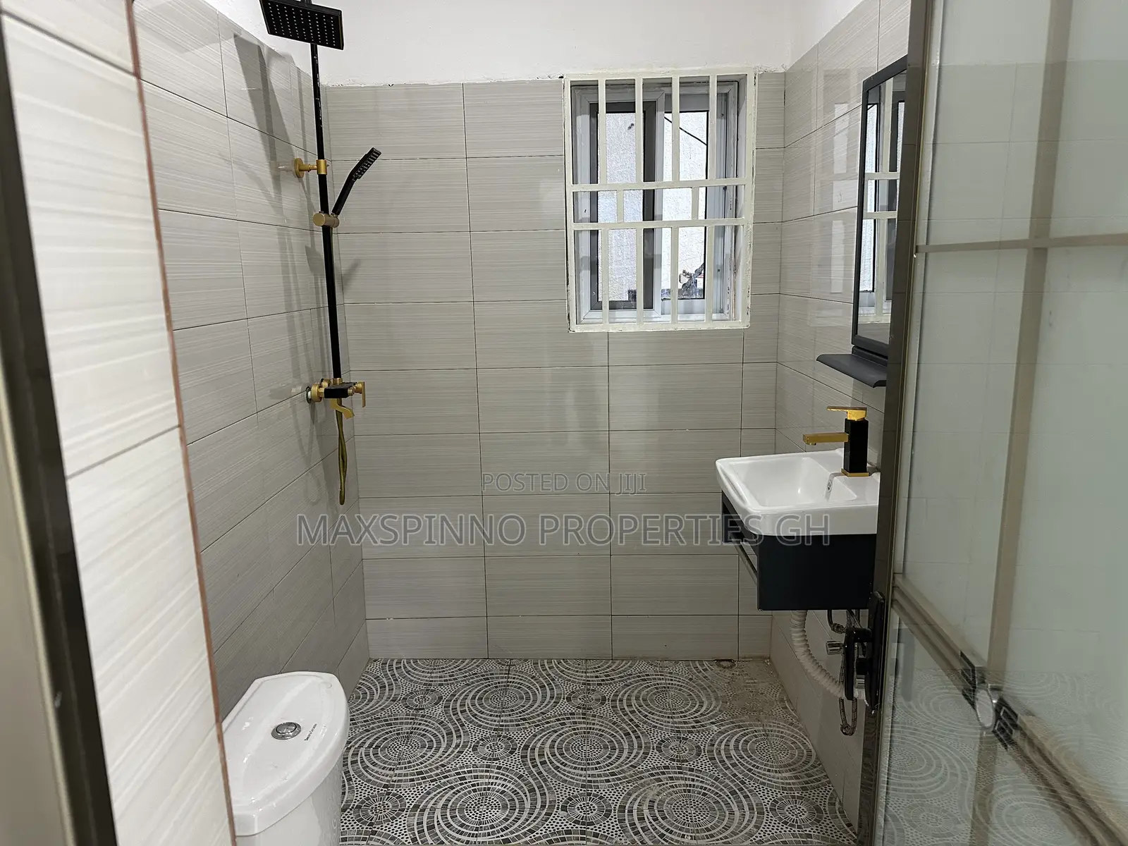 1bdrm Apartment in Maxspinno Properties, School Junction for rent