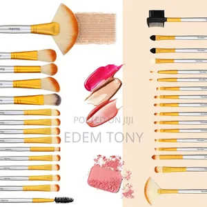 Yuwaku 32-Piece Champagne Professional Makeup Brush Set