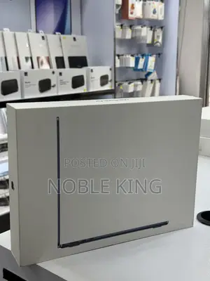 New Laptop Apple MacBook Air 2026 M5 13-inch 24GB Apple M5 SSD 1T