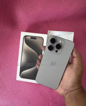 Apple iPhone 15 Pro Max 256 GB Silver