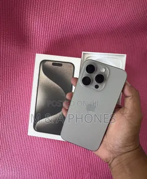 Apple iPhone 15 Pro Max 256 GB Silver