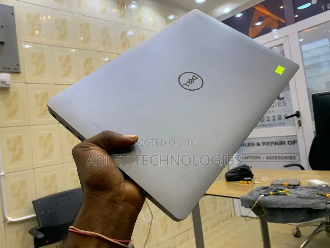 Laptop Dell Latitude 5510 16GB Intel Core i5 SSD 256GB