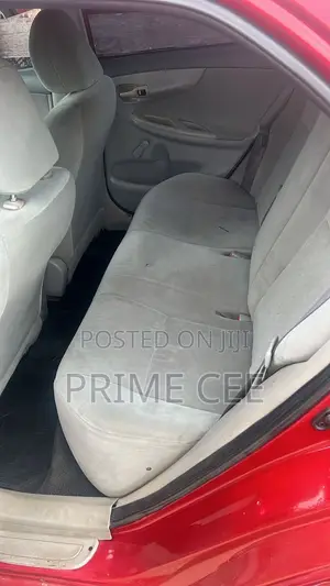Toyota Corolla 2010 Red