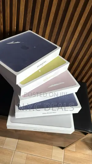 New Laptop Apple MacBook Neo 2026 8GB SSD 256GB