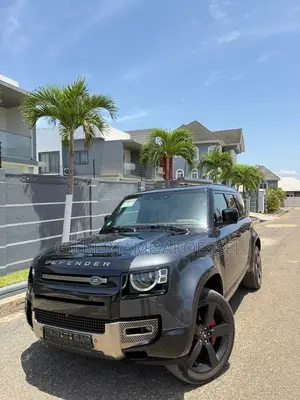 Land Rover Discovery Sport 2024 Gray
