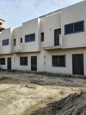 2bdrm Townhouse/Terrace in Accra Metropolitan for sale