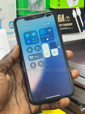 Apple iPhone XR 64 GB Black