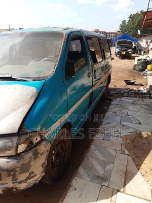 Toyota HiAce 2008 Green