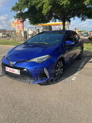 Toyota Corolla SE Special Edition 4dr Sedan (1.8L 4cyl CVT) 2017 Blue