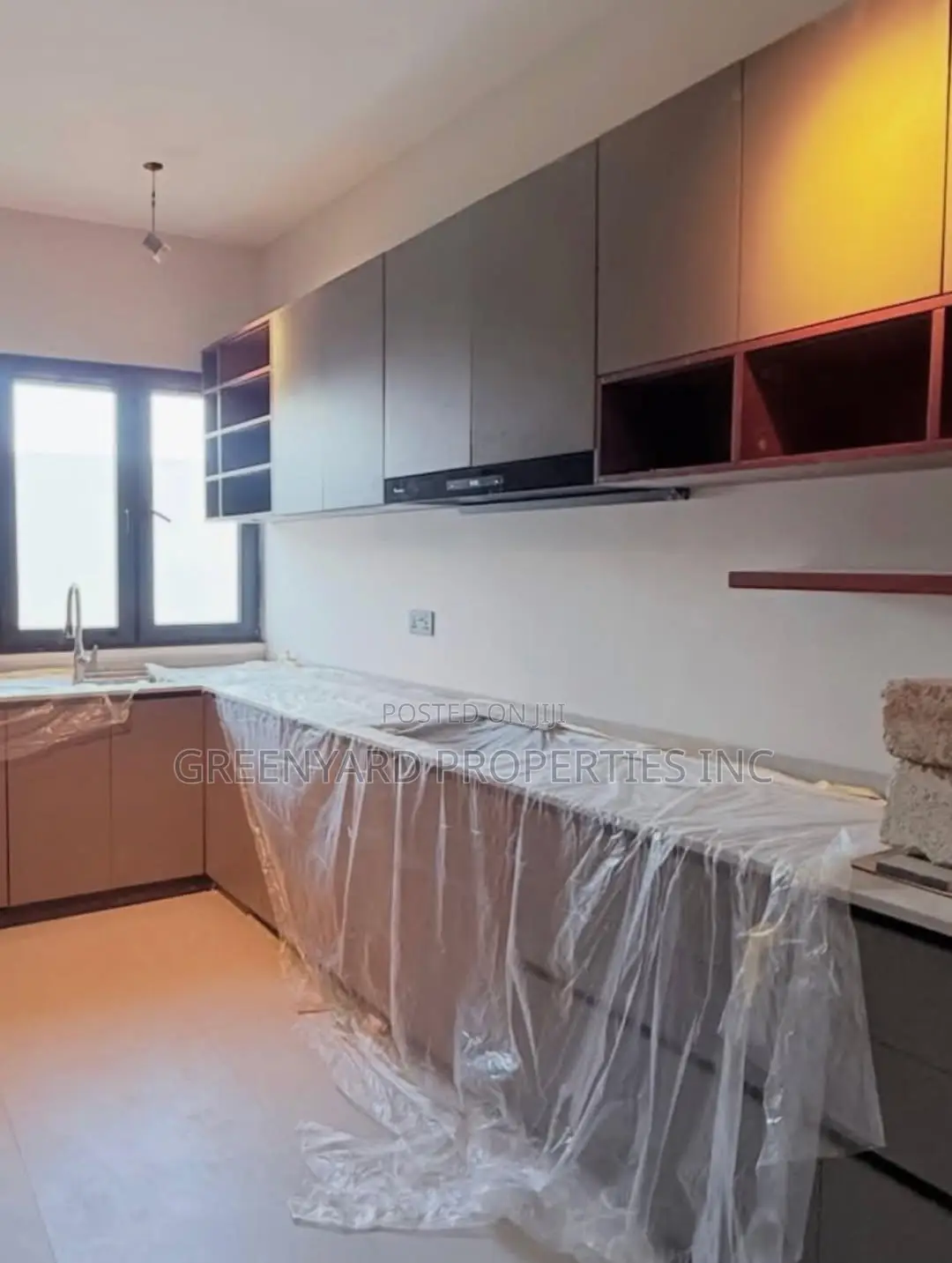 4bdrm House in Adjiringanor, East Legon for sale
