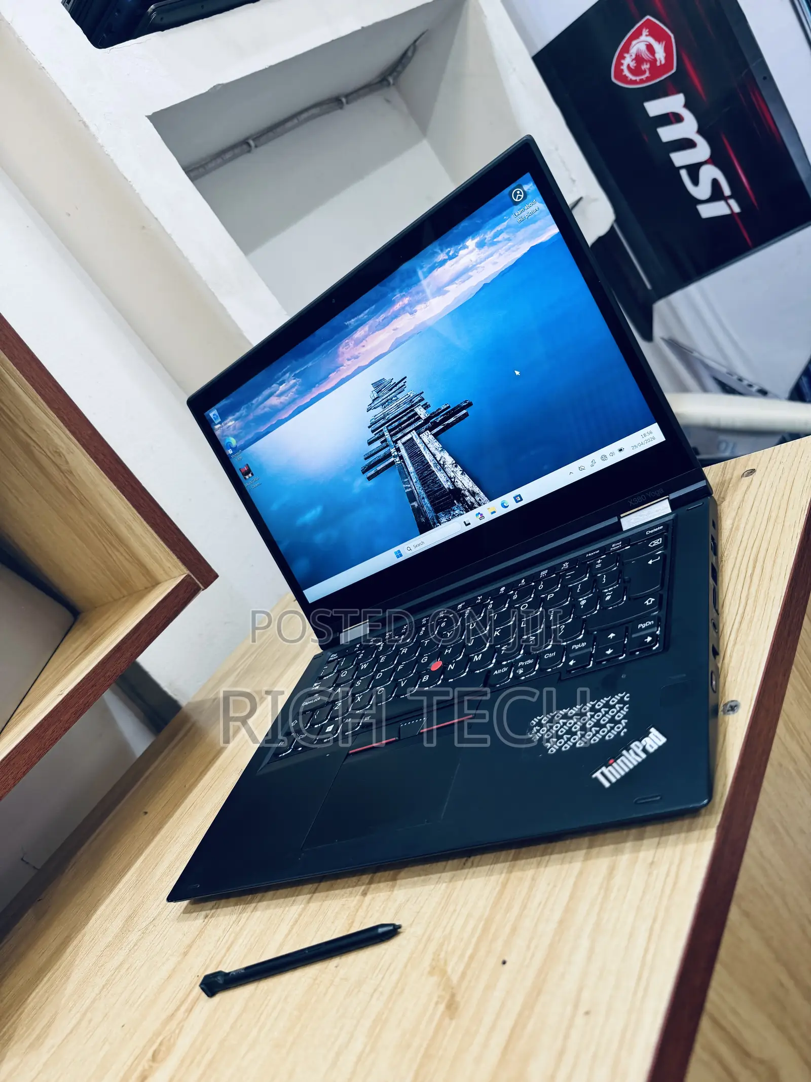 Laptop Lenovo ThinkPad X380 Yoga 8GB Intel Core i5 SSD 256GB
