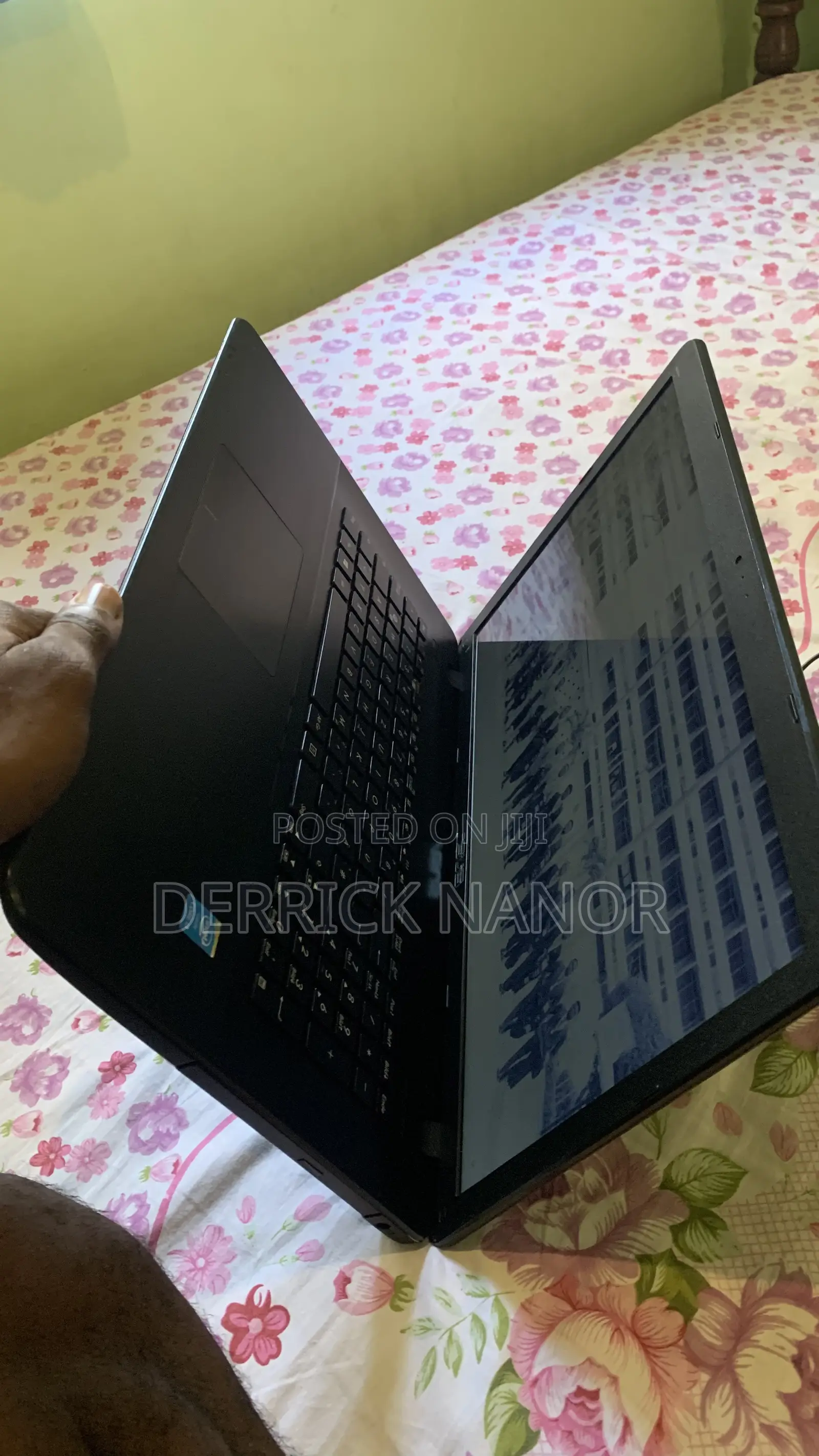 Laptop HP 655 8GB Intel Core i3 HDD+SSD 512GB