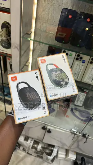 JBL Clip 5 Portable Wireless Speaker