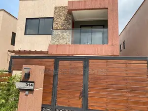 4bdrm Duplex in Oyarifa for rent