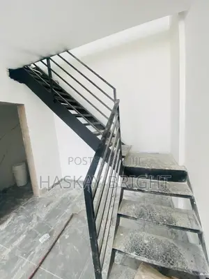 Newly Built Roadside Shop/Office Space for Rent at Dzorwulu