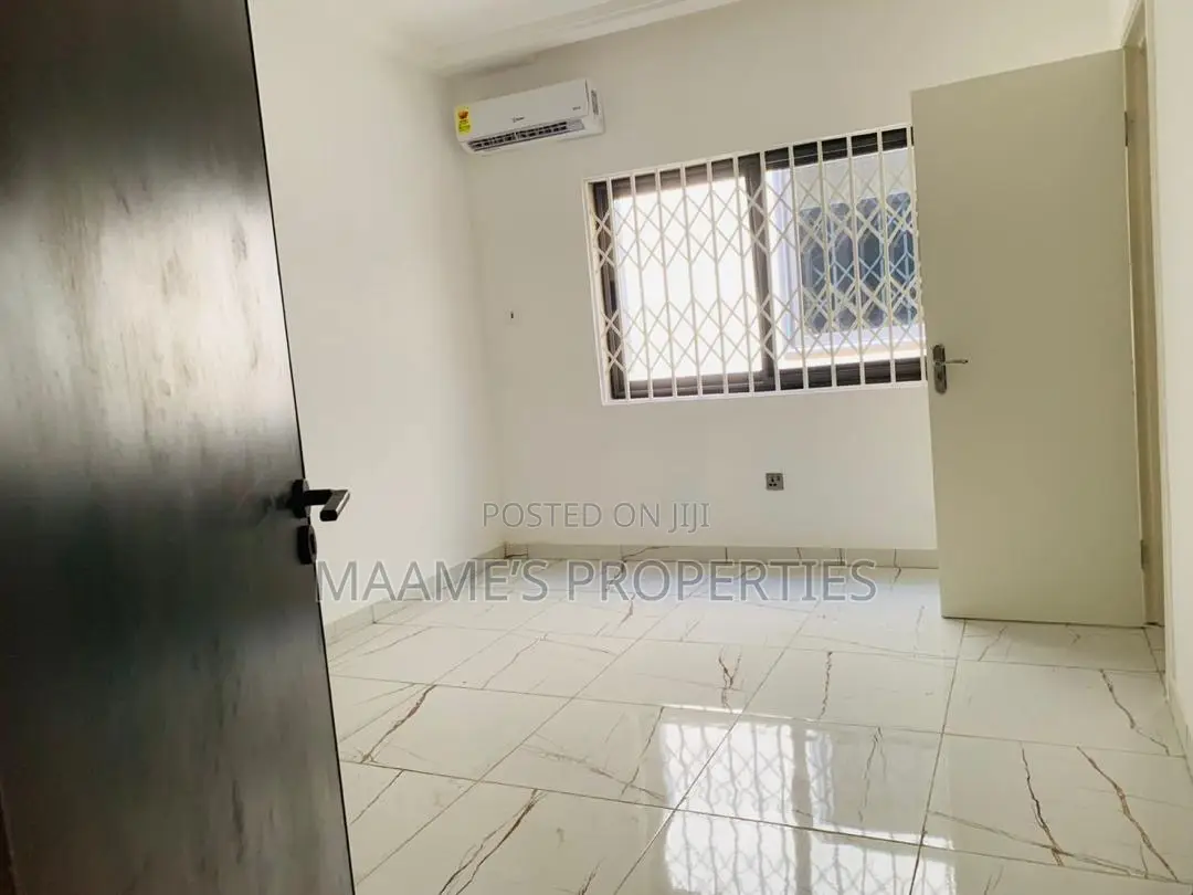 3bdrm Duplex in Oyarifa Mall Area for rent