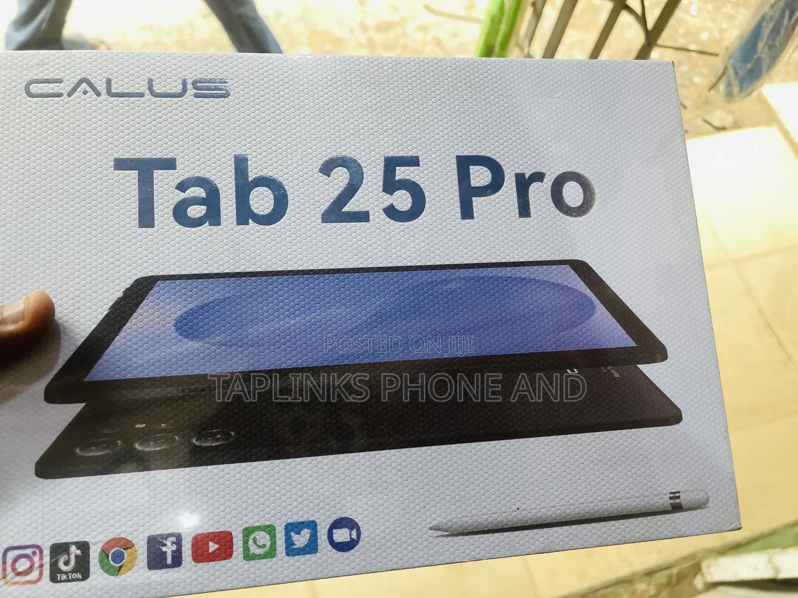 New Samsung Galaxy Tab 4G LTE 128 GB Black