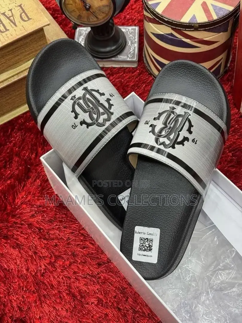 Custom-Printed Goyard Shark Slides