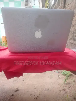 Laptop Apple MacBook Pro 6GB Intel Core i5 HDD 500GB