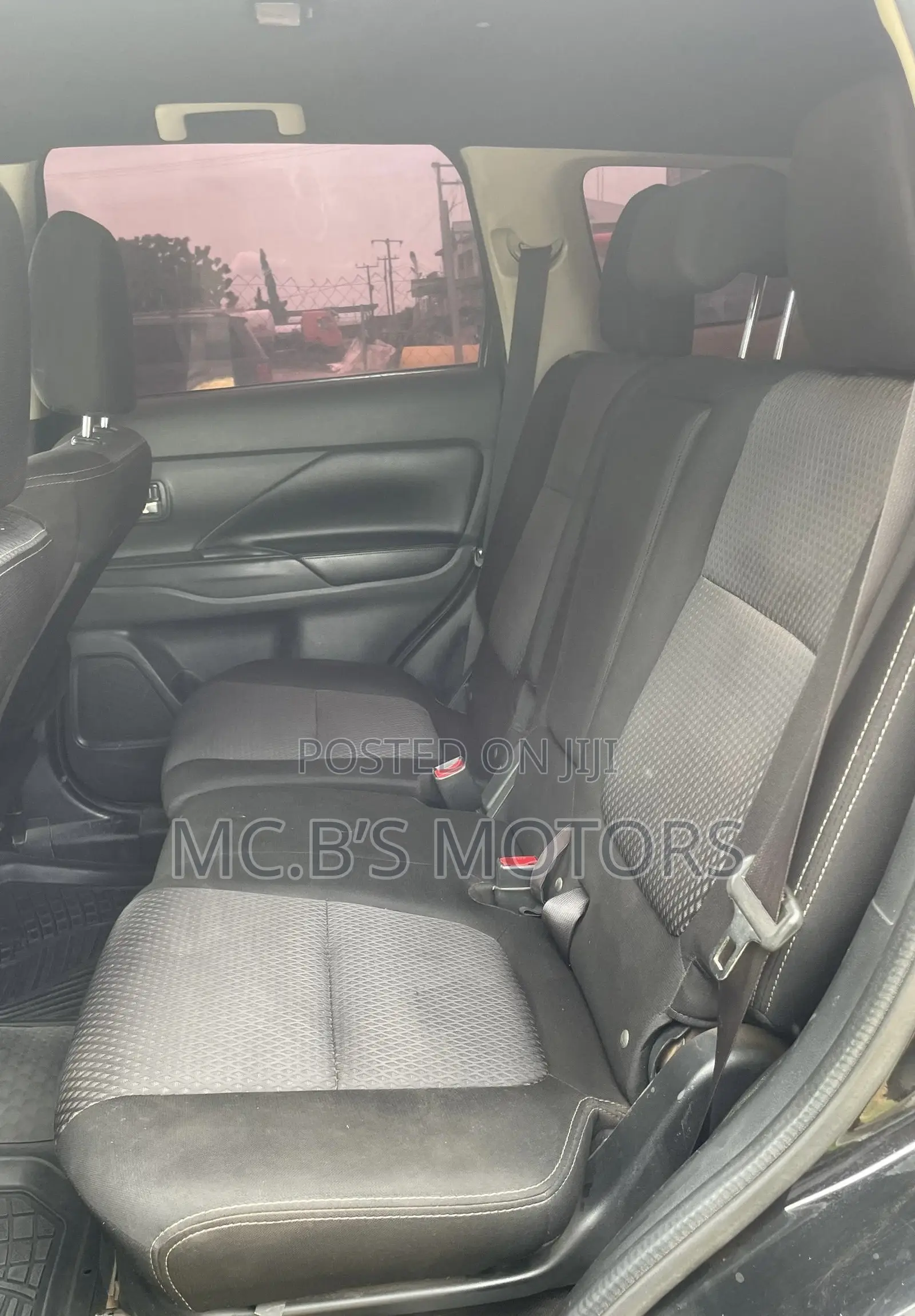 Mitsubishi Outlander 2016 Black
