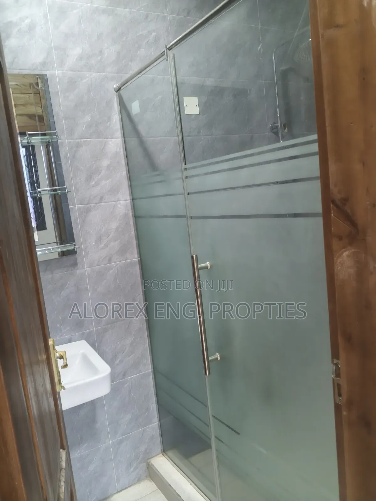 2bdrm Apartment in Adenta, New Legon for rent
