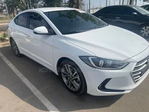 Hyundai Avante 2018 White