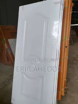 Newly Designed Wooden Metal Door for Bedroom and Handles