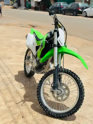 Kawasaki 2023 Green