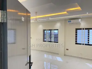 4bdrm Duplex in Sokoban Kwanwoma., Kumasi Metropolitan for sale