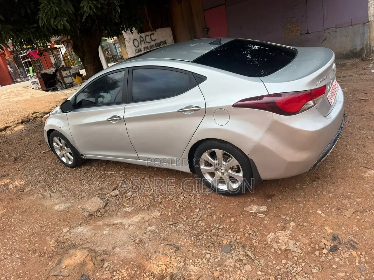 Hyumdai Elantra
