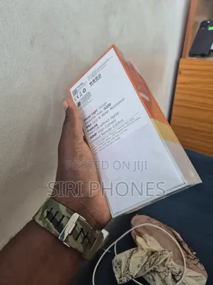 New Tecno Spark Slim 256 GB Black