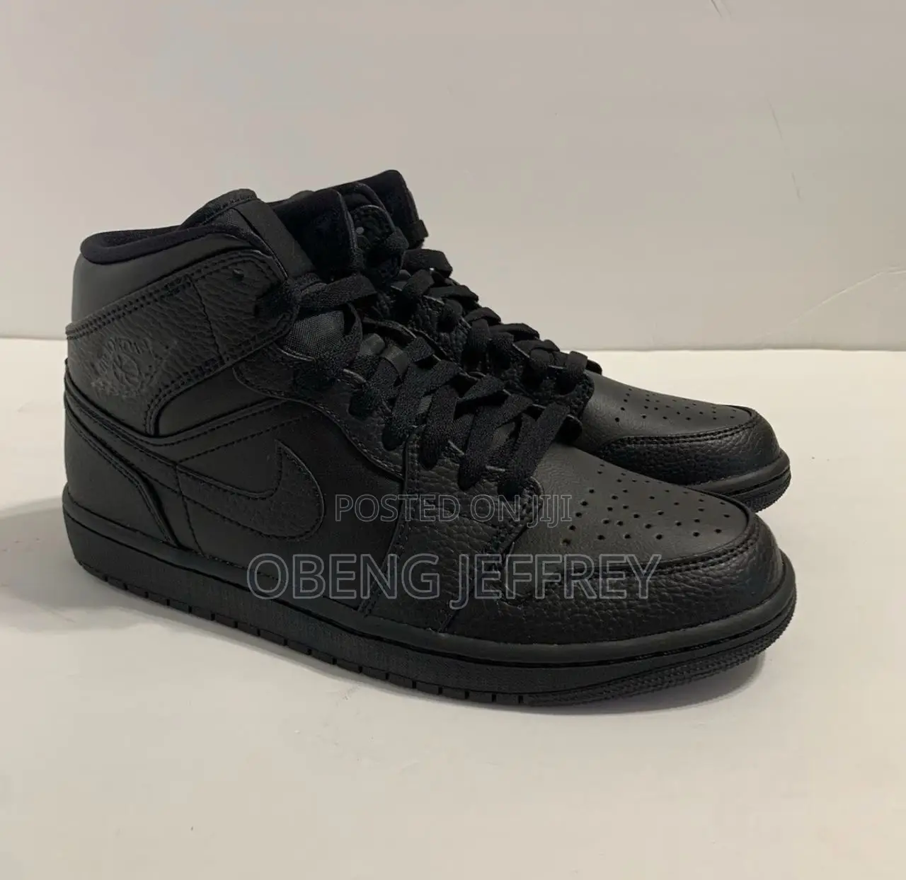 Original Nike Jordan 1 High All Black