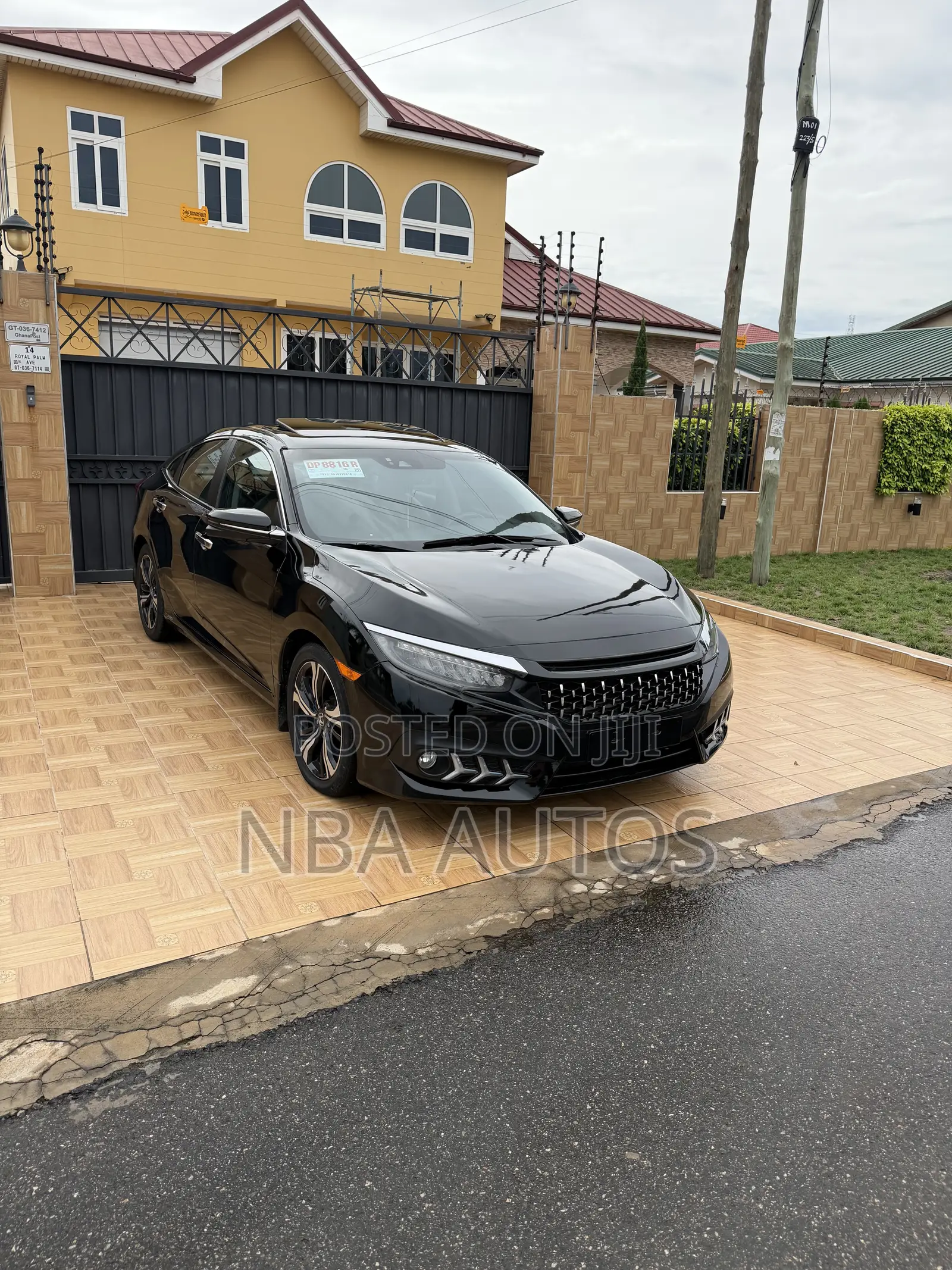 Honda Civic Touring 4dr Sedan (1.5L 4cyl) 2017 Black