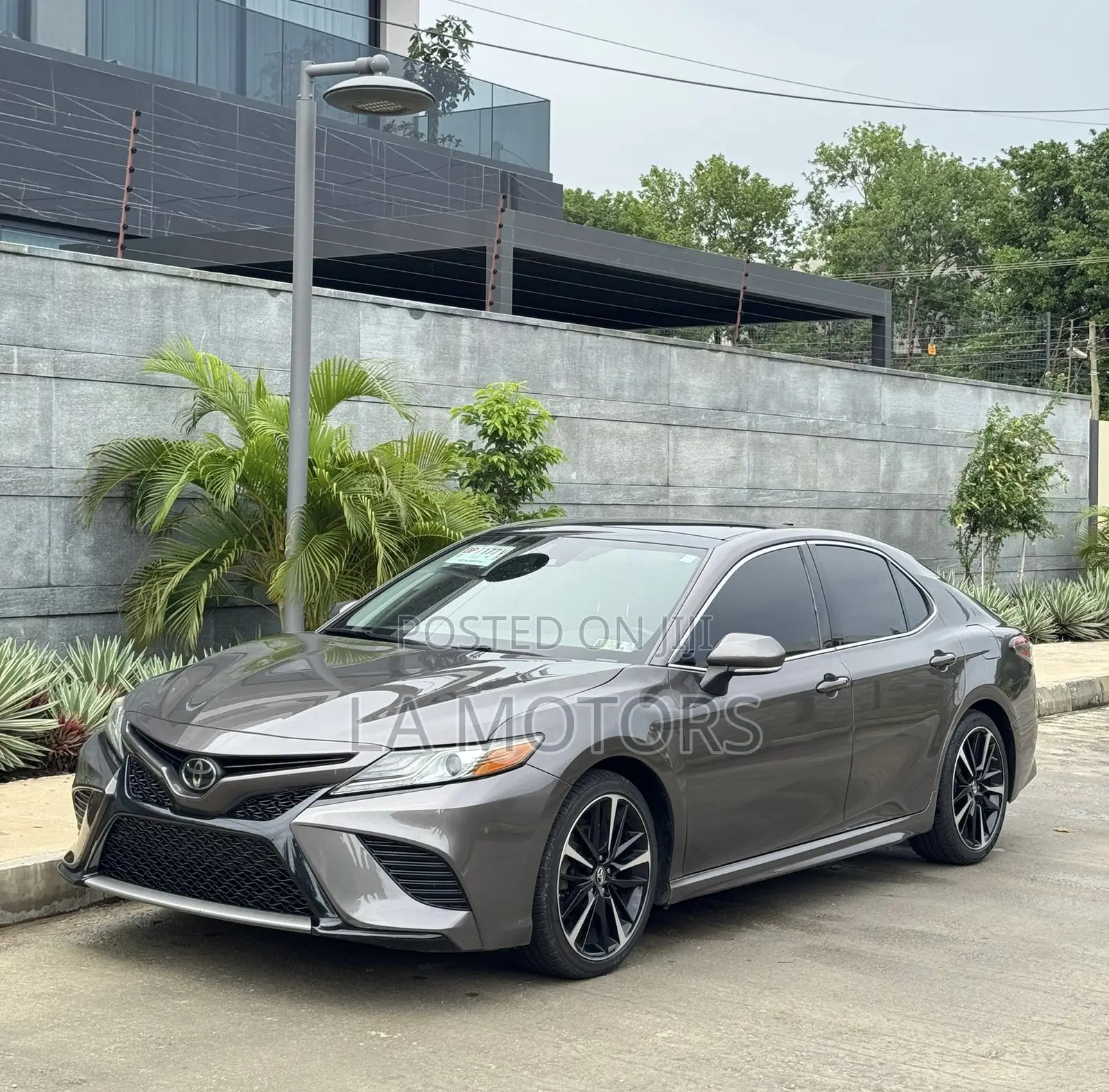 Toyota Camry 2019 Gray