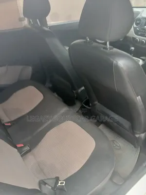 Hyundai I10 2012 White