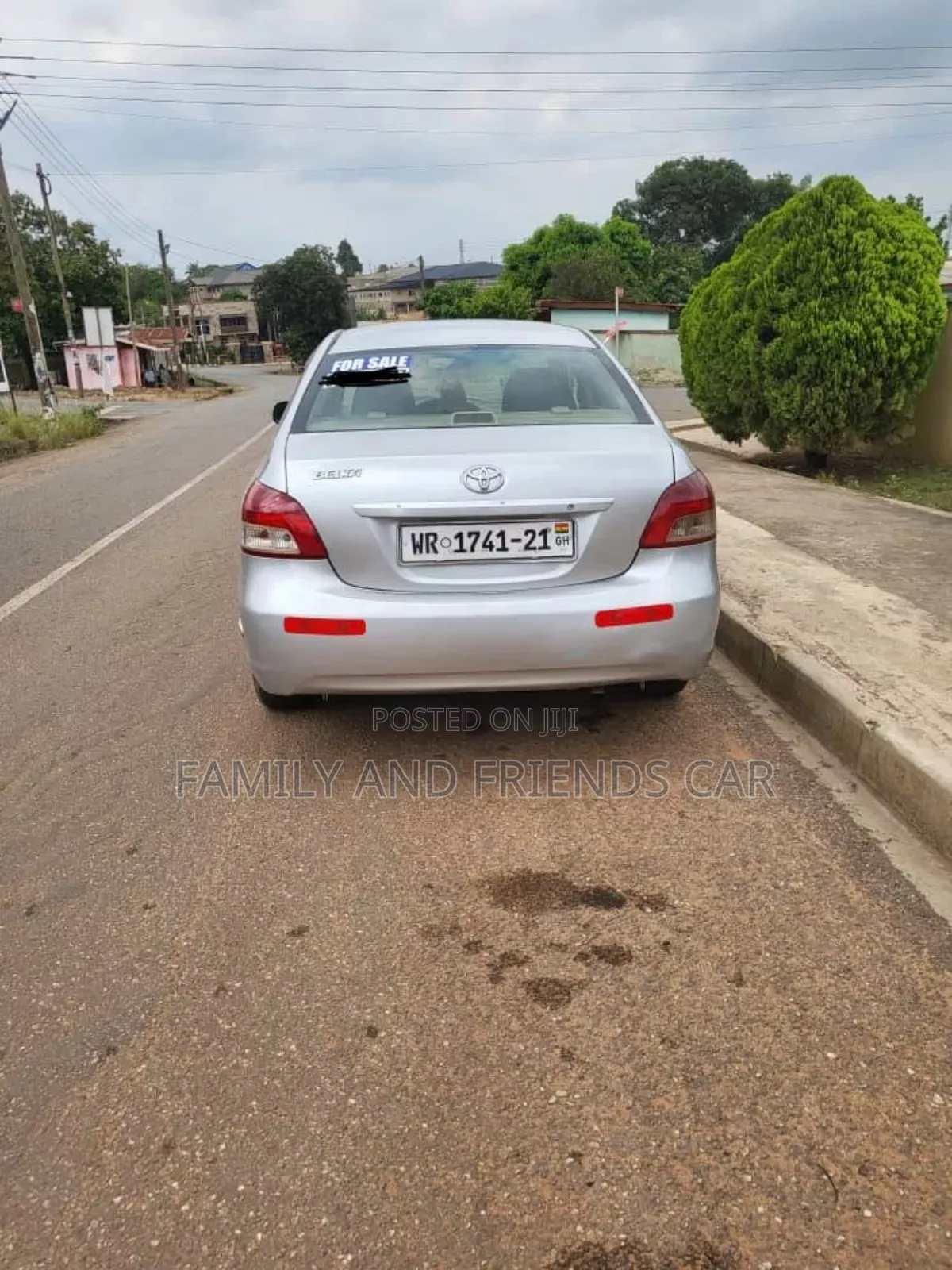 Toyota Belta 2011 Silver