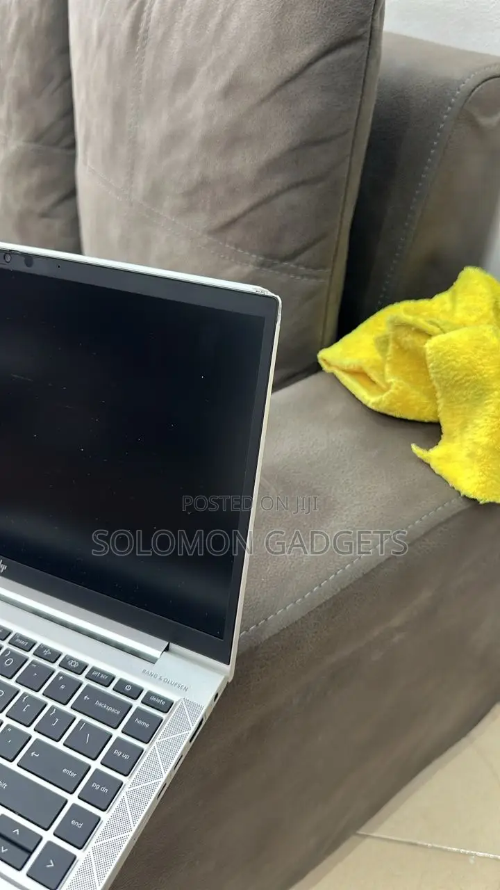 Laptop HP EliteBook 830 G8 16GB Intel Core i7 SSD 512GB