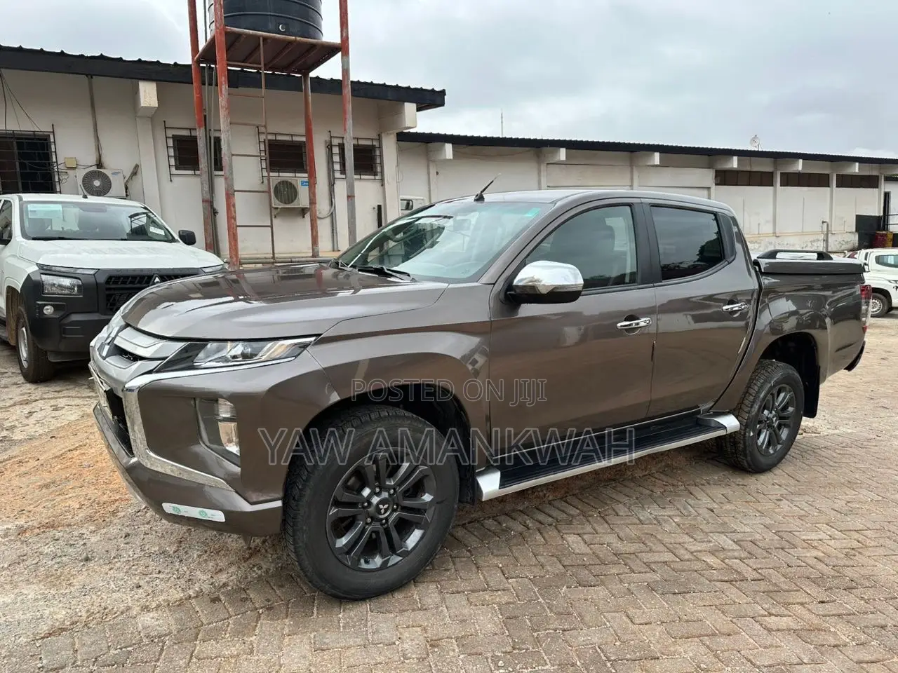 Mitsubishi L200 Sportero 2.4 Diesel 2021 Brown