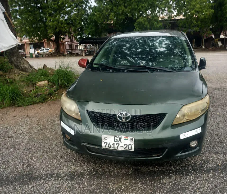 Toyota Corolla 2015 Green