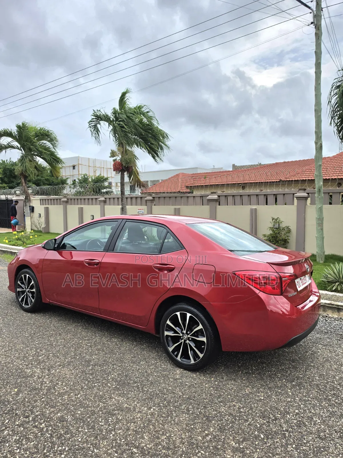 Toyota Corolla SE Special Edition 4dr Sedan (1.8L 4cyl CVT) 2017 Red